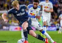 LEEDS RUN RIOT AS NEWCASTLE SUFFER HEAVY 4-1 DEFEAT, JAISSLE HANDED FIRST LOSS.